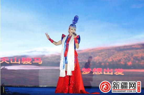 迪娜表演《太阳的故乡》